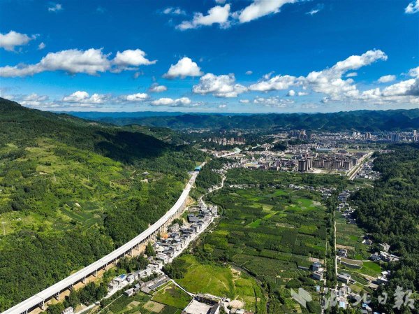 线上配资知识网 这条高速冲刺建成 利川至咸丰车程将缩短至1小时